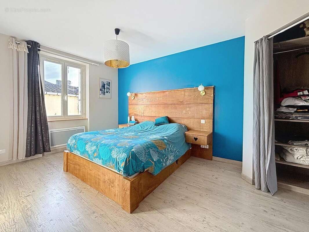Maison 155 m² à Vaux  - photo 9