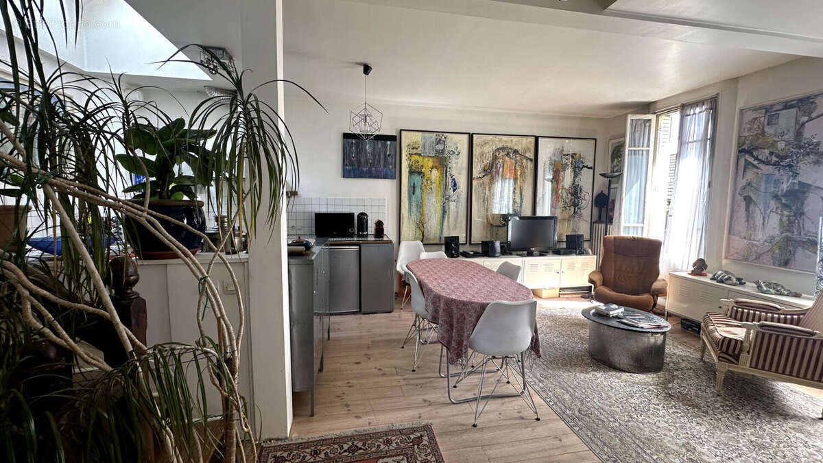 Maison à BOIS-COLOMBES