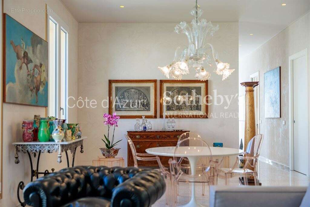 Appartement à MENTON