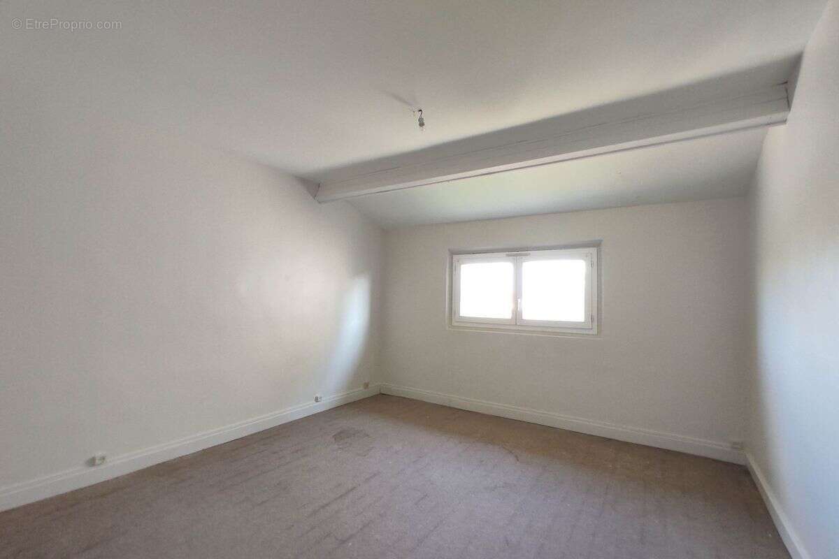 Maison à ROMILLY-SUR-SEINE