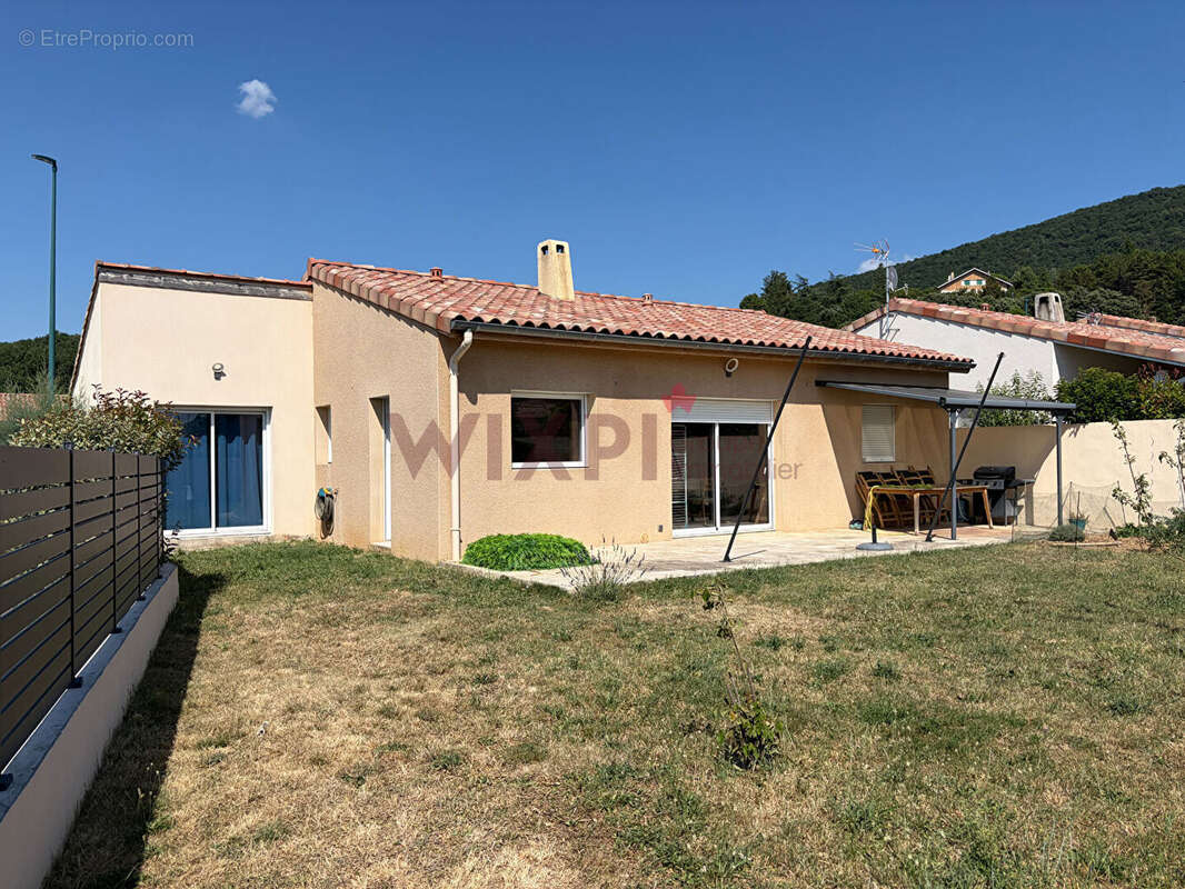 Maison à BARBIERES