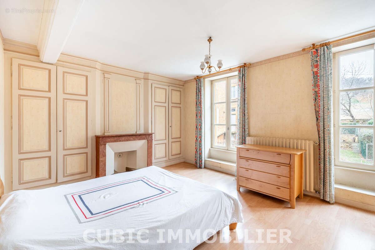 Maison à COGNY