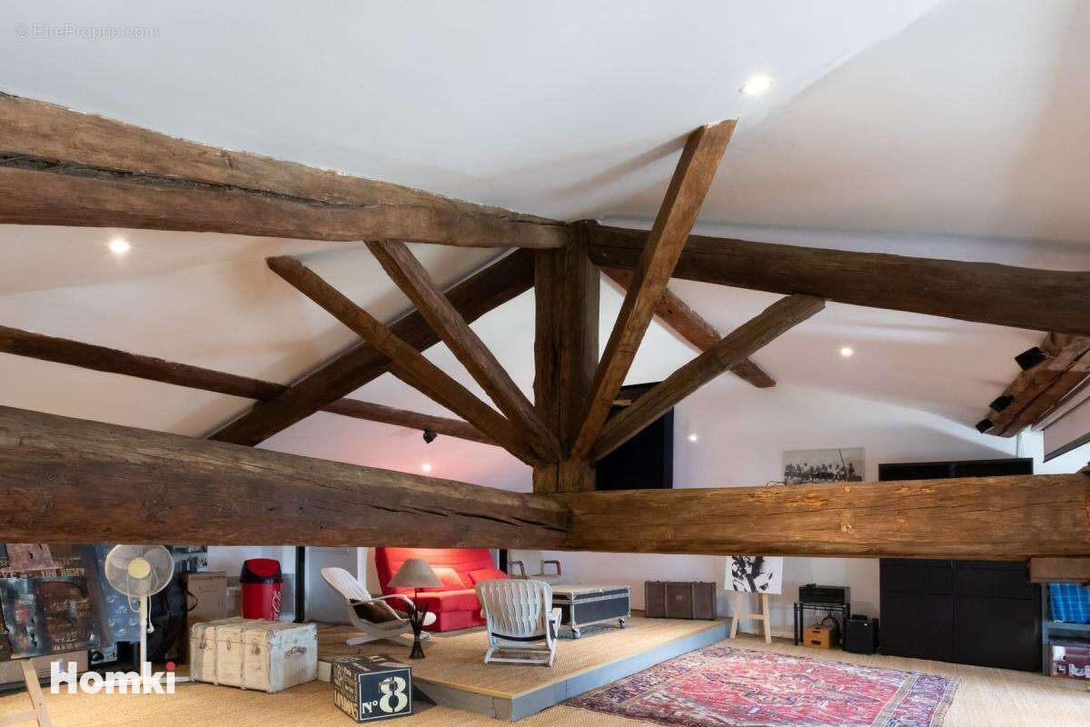 Maison de ville T5 de 215 m2 à Lucenay 69480 - photo 18