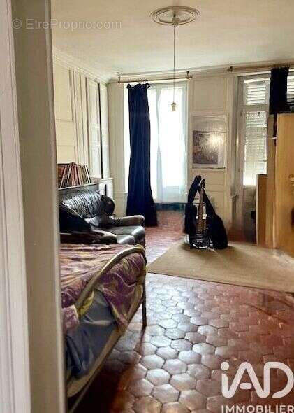 Photo 7 - Maison à VILLENEUVE-L'ARCHEVEQUE