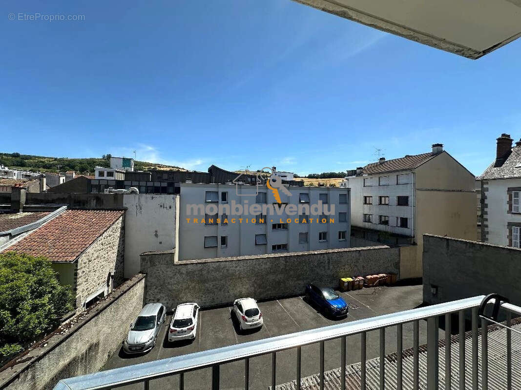 Appartement 27 m² à Aurillac  - photo 5