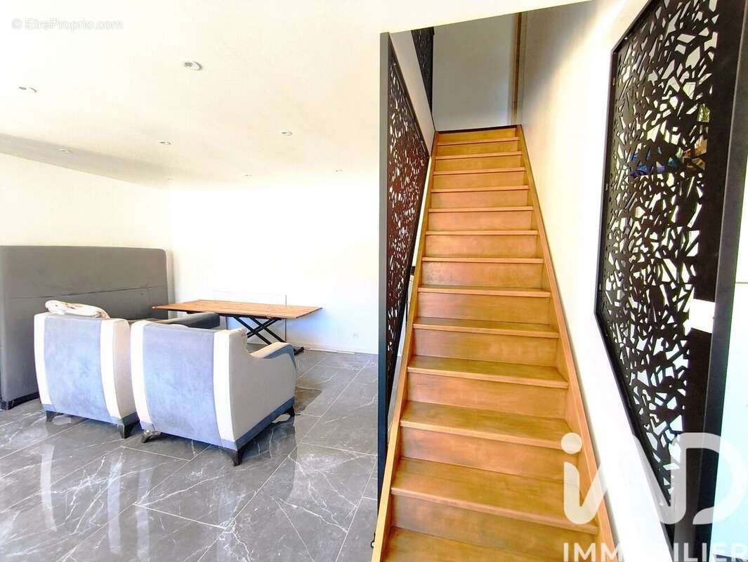 Maison 91 m² à Vallentigny  - photo 6