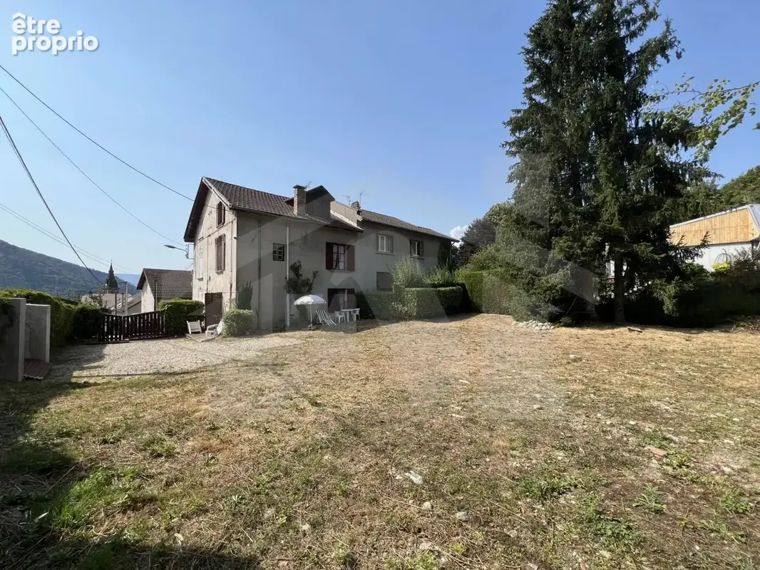 Maison à SAINT-MARTIN-D'URIAGE