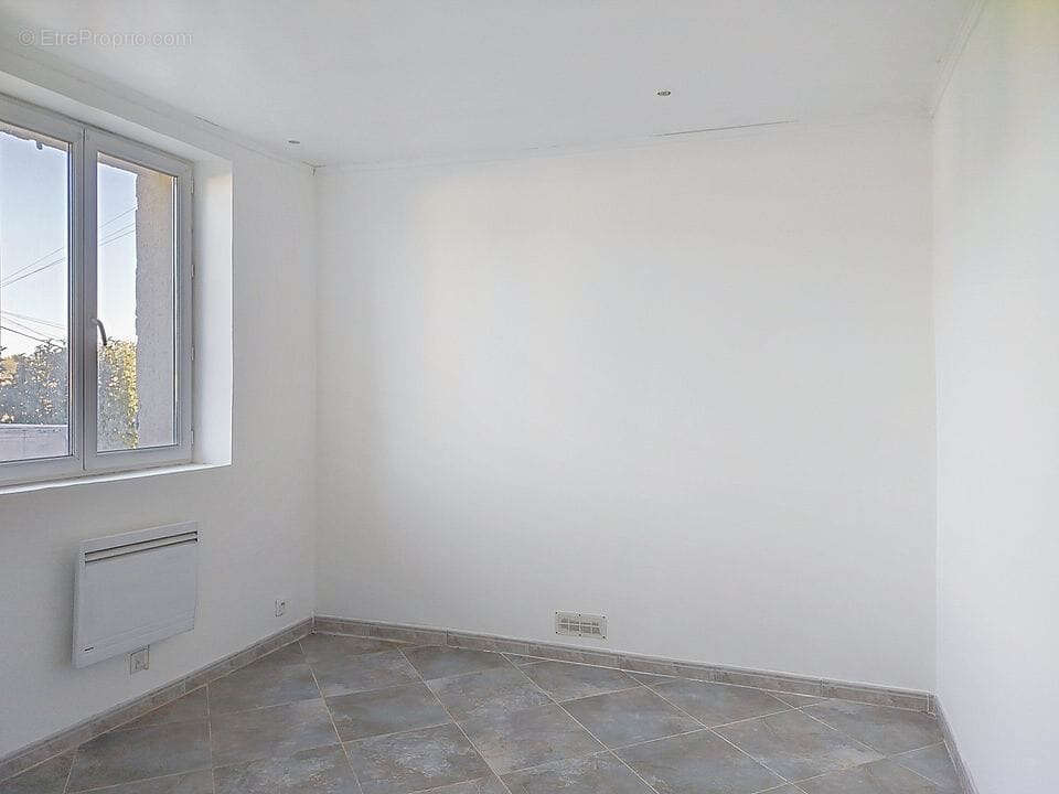 Maison à SAINT-MAXIMIN-LA-SAINTE-BAUME