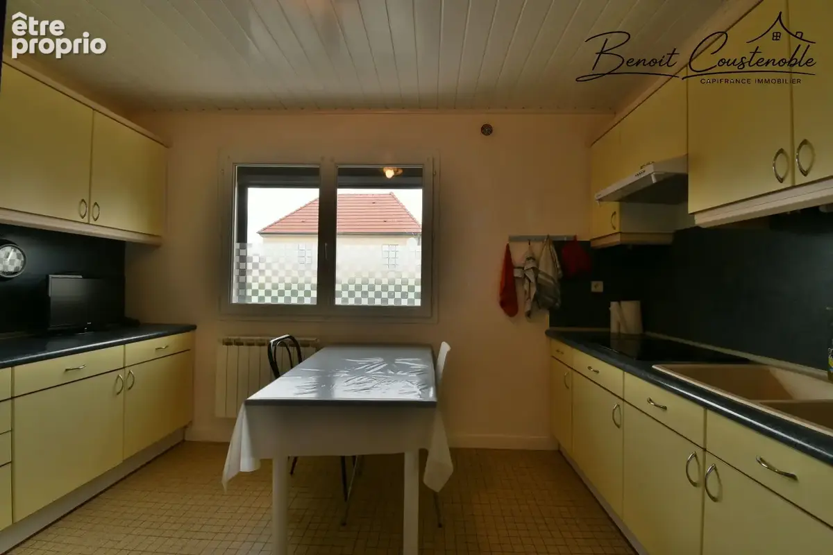 Venoy - Maison 103 m² - 4 chambres - Sous-sol total - Garage indépendant - Terrain 739 m² - photo 6