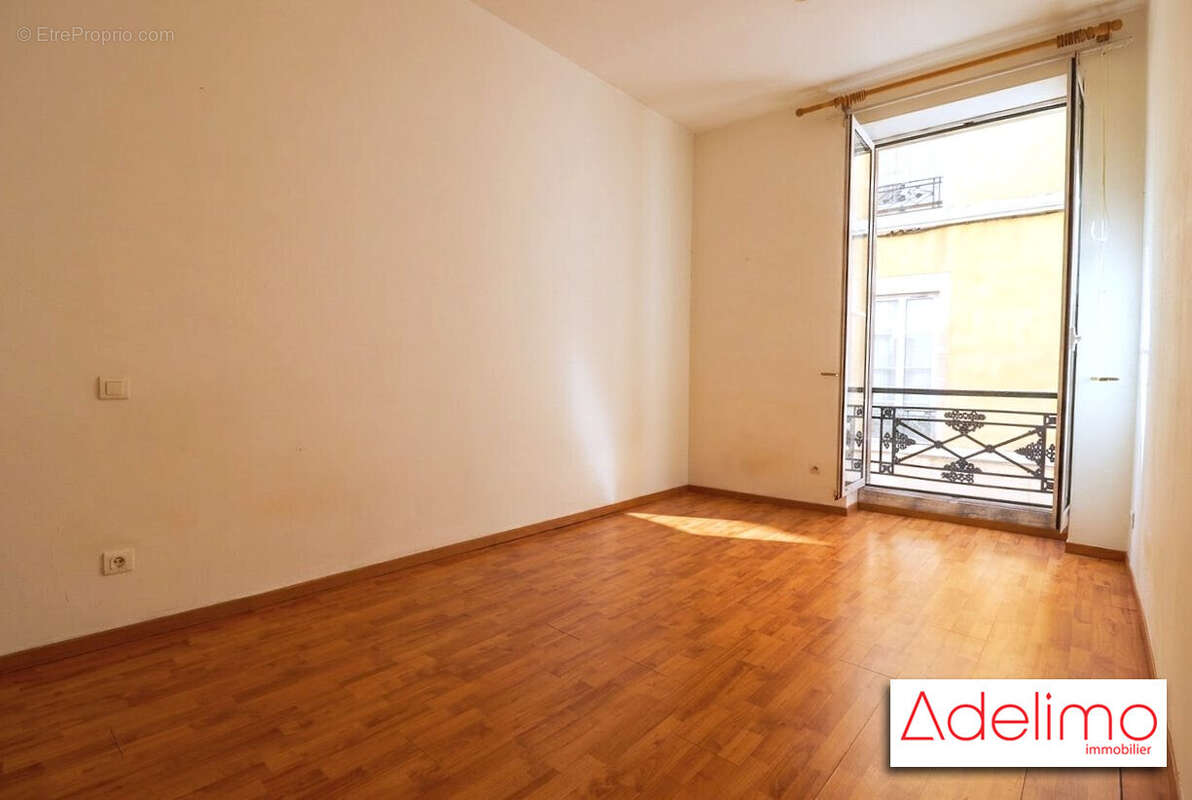 Appartement 91 m² à Nimes  - photo 3