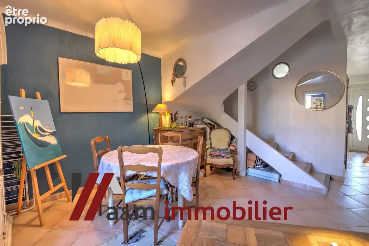 Maison de ville avec jardin et piscine au cœur de Châteauneuf - photo 8