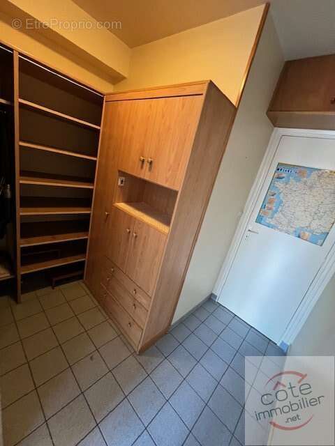 Appartement à DOURDAN