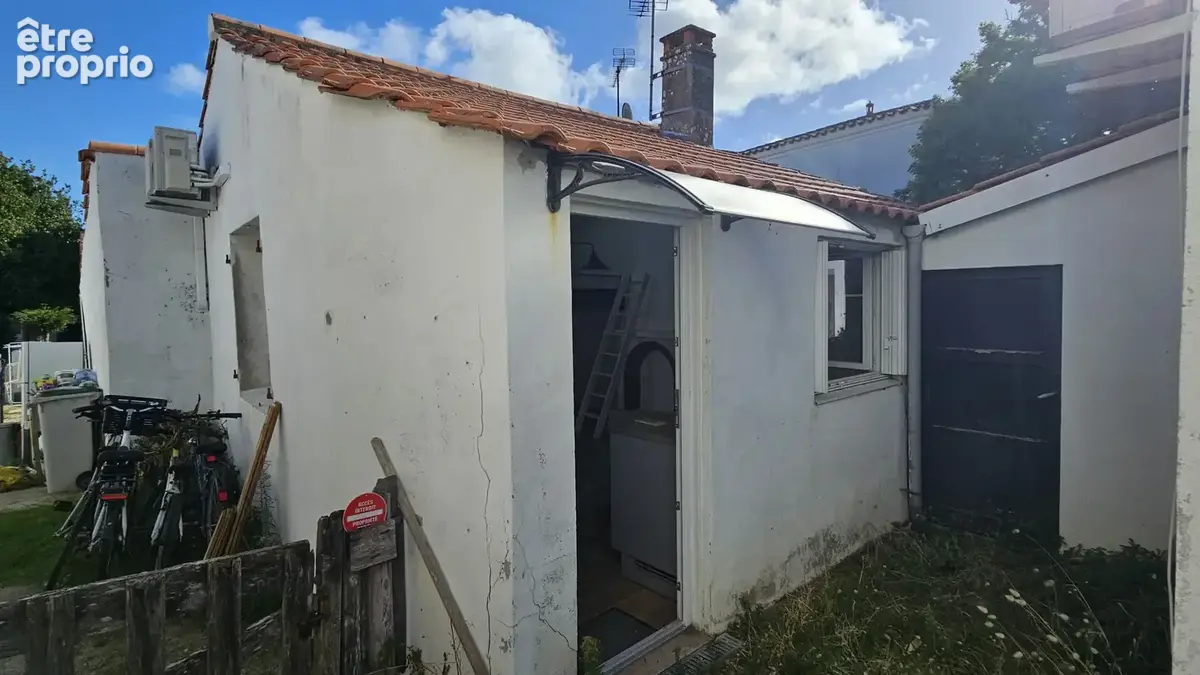 A 100 mètres de la plage des Lutins, ensemble immobilier comprenant 2 maisons. - photo 10