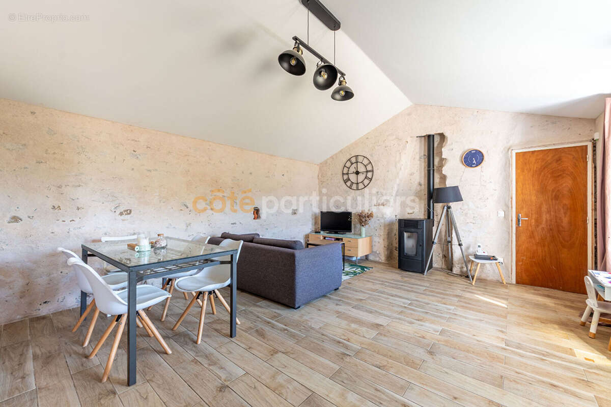 Maison à TALMONT-SAINT-HILAIRE