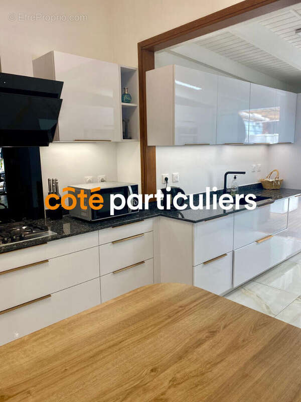 Maison à SAINT-DENIS