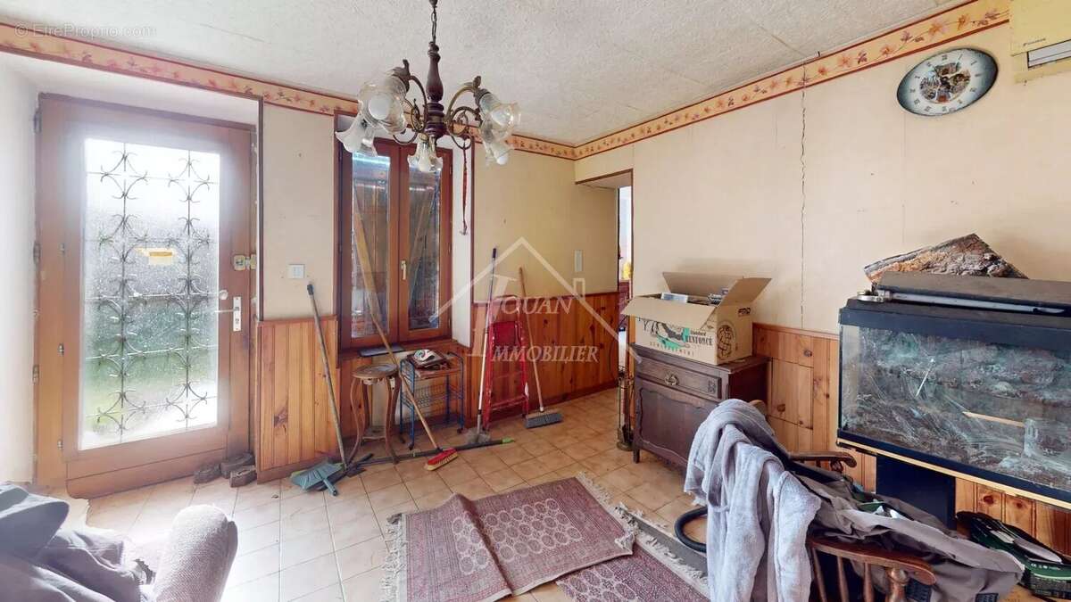 Maison à BUXIERES-LES-MINES