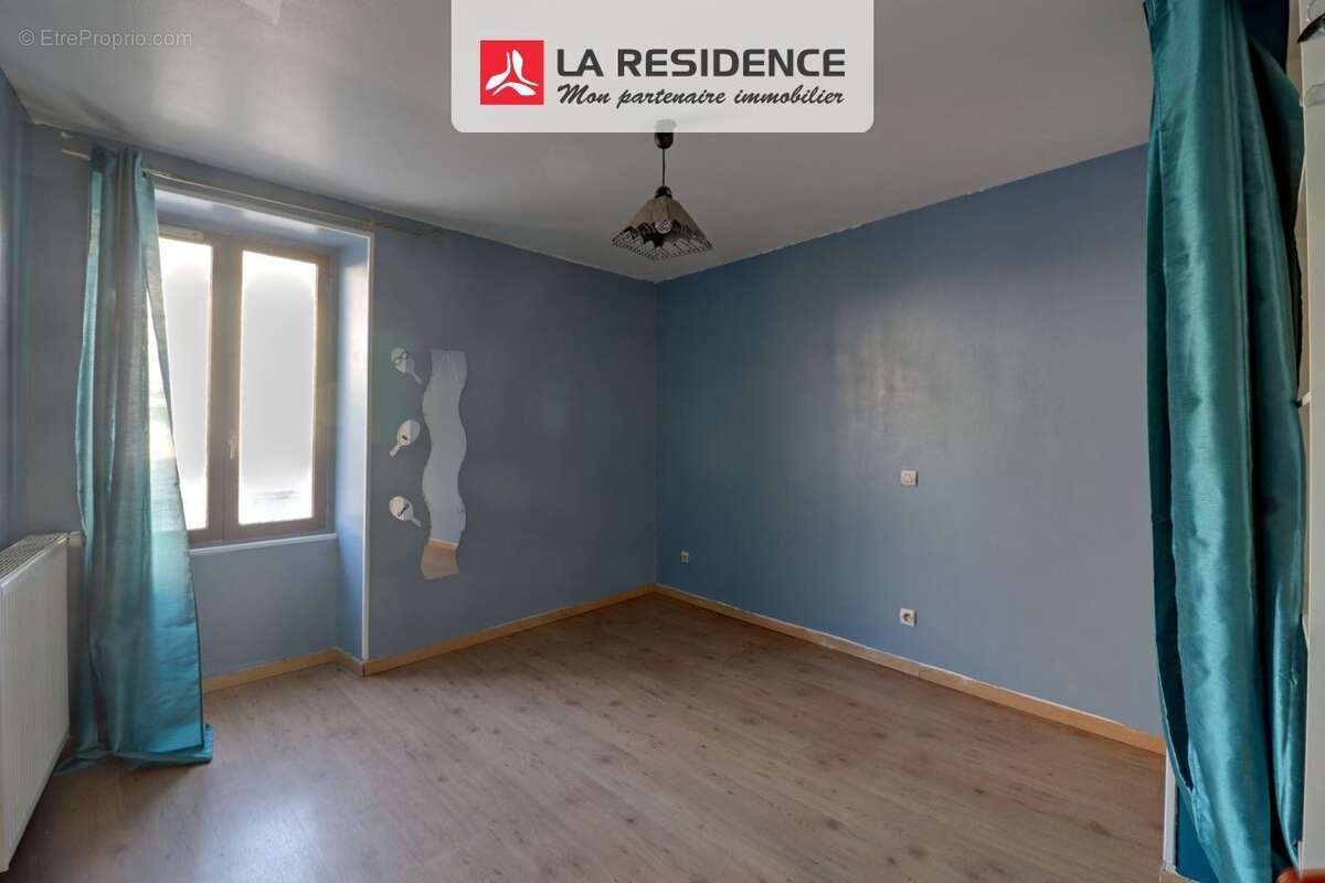 Maison 90 m² à Nezel  - photo 3