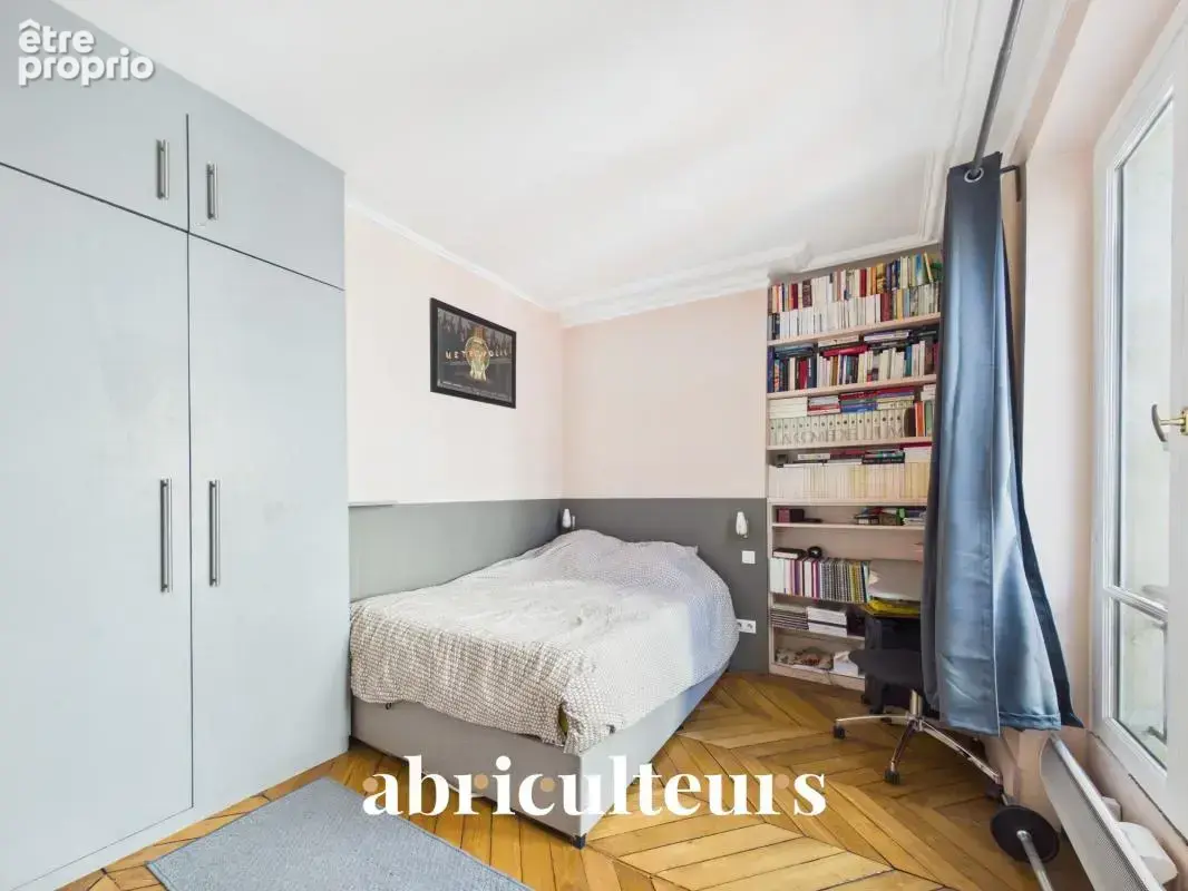 Appartement 3 pièces au pied du Sacré Cœur - Montmartre - photo 5