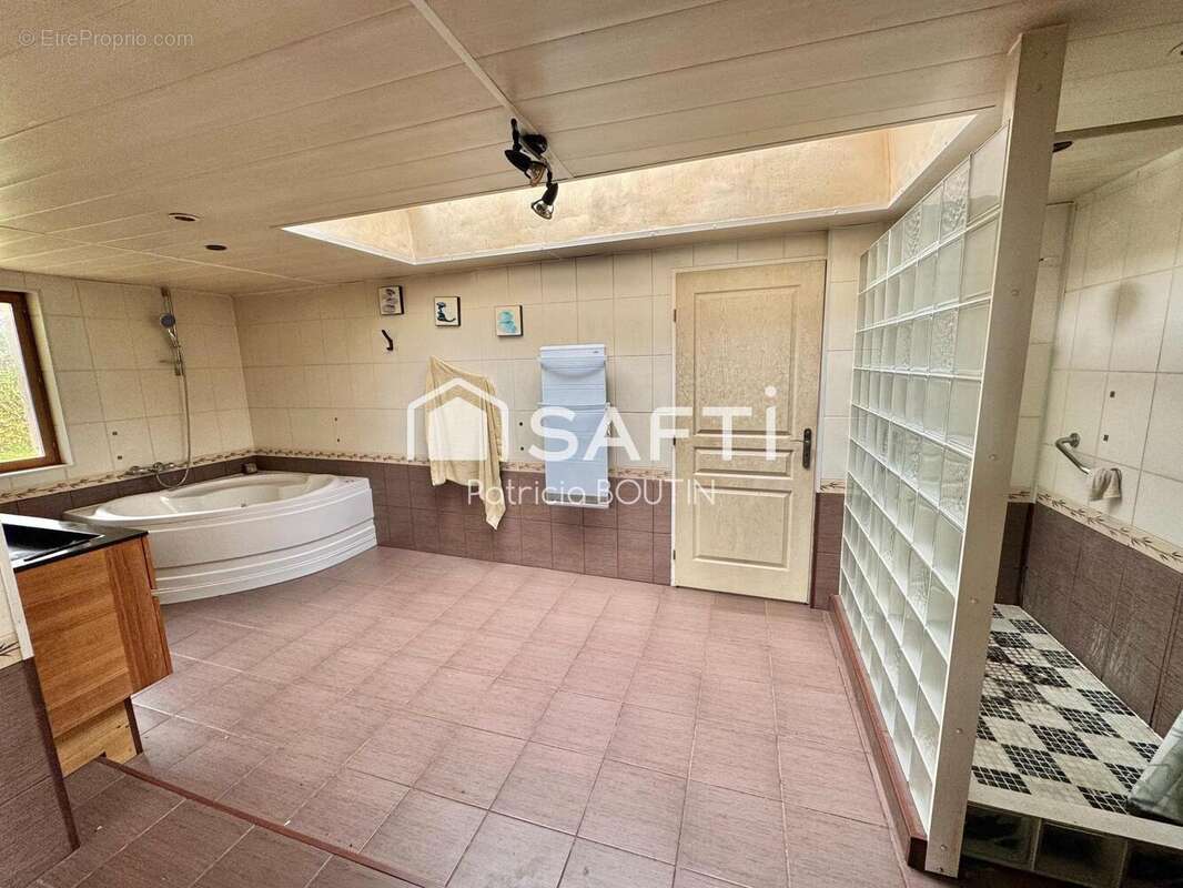 Photo 8 - Maison à COULONGES-SUR-L'AUTIZE