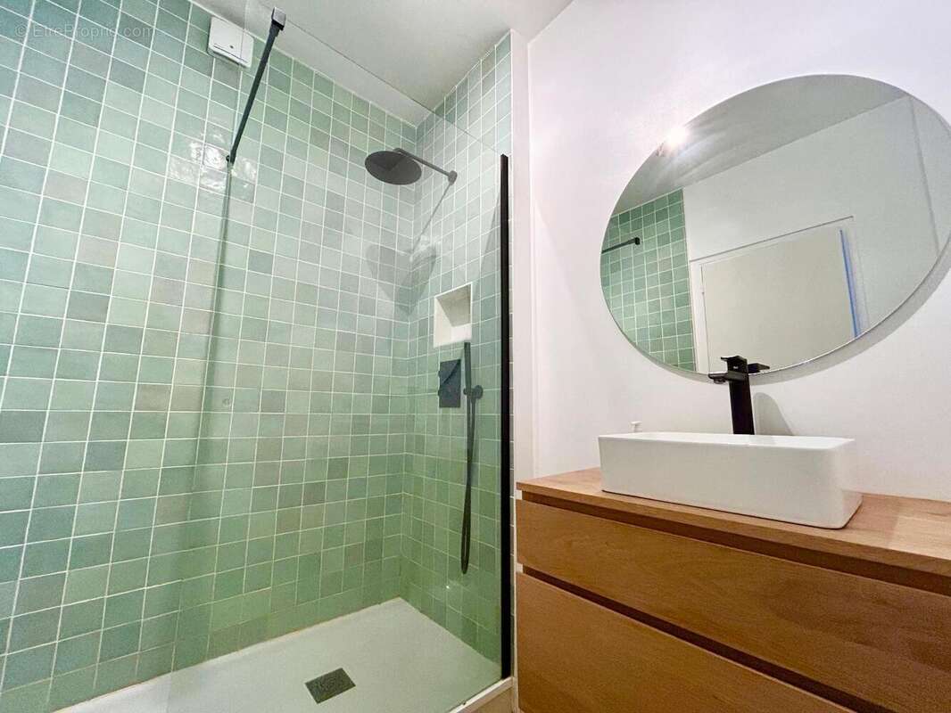   - Appartement à ANGERS