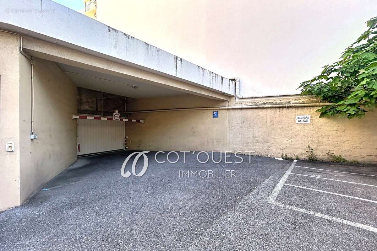 Parking à NICE