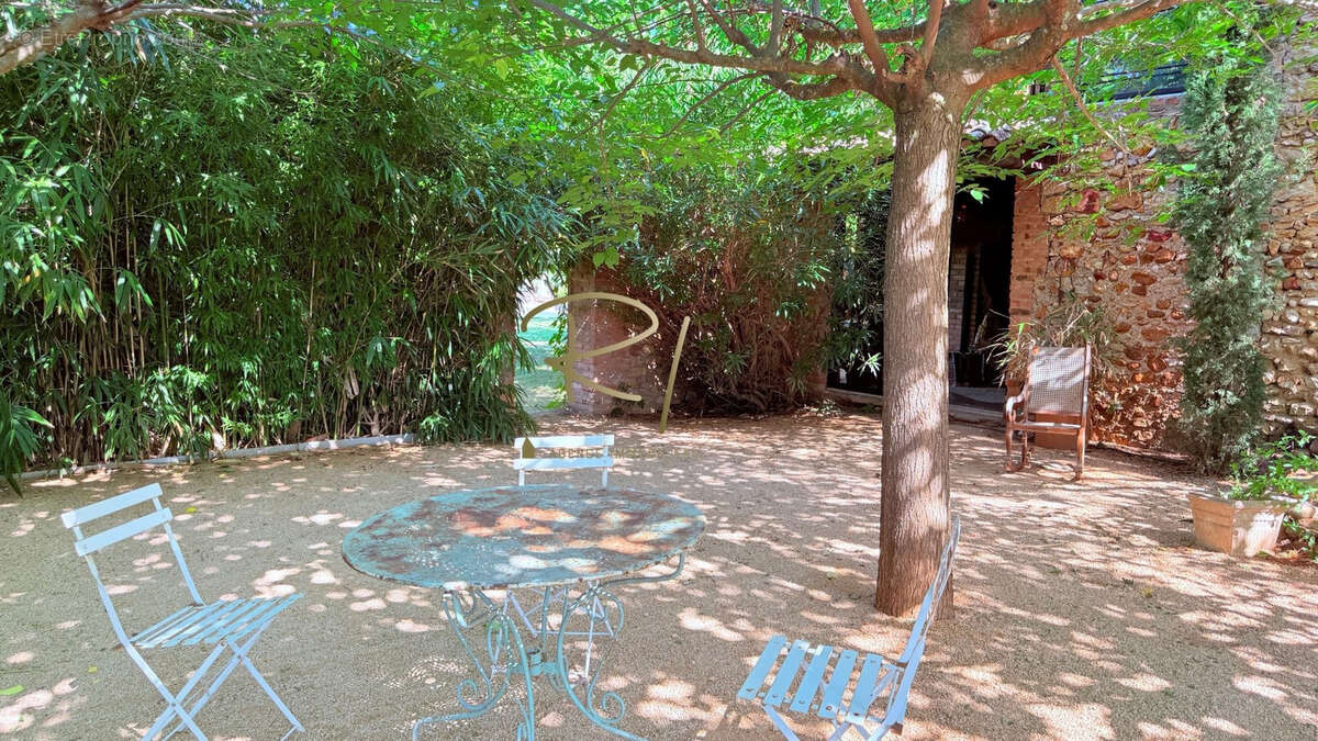 A VENDRE : Ancien Monastère au Cœur des Cévennes - photo 10