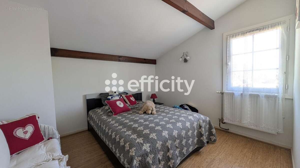 Maison à SAINT-PIERRE-DU-MONT