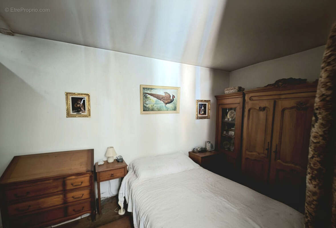 Appartement à PARIS-20E