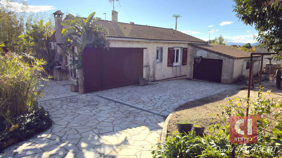 Maison à PUGET-VILLE