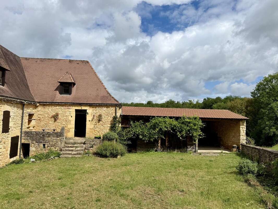 Maison périgourdine de caractère avec dépendances et piscine – Castelnaud-la-Chapelle – Périgord Noir - photo 6