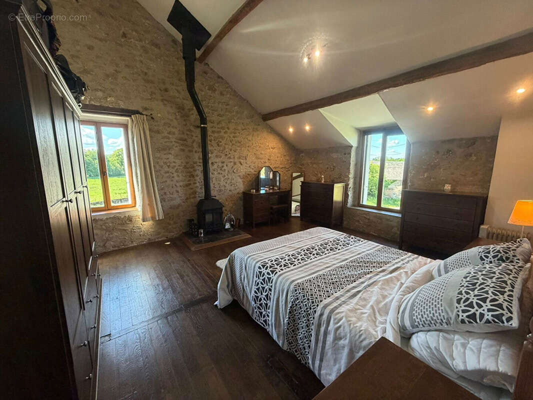 Maison à LA SOUTERRAINE