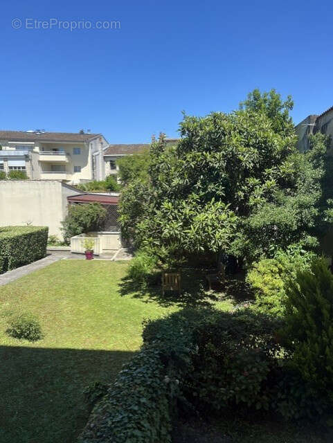 Appartement à BORDEAUX
