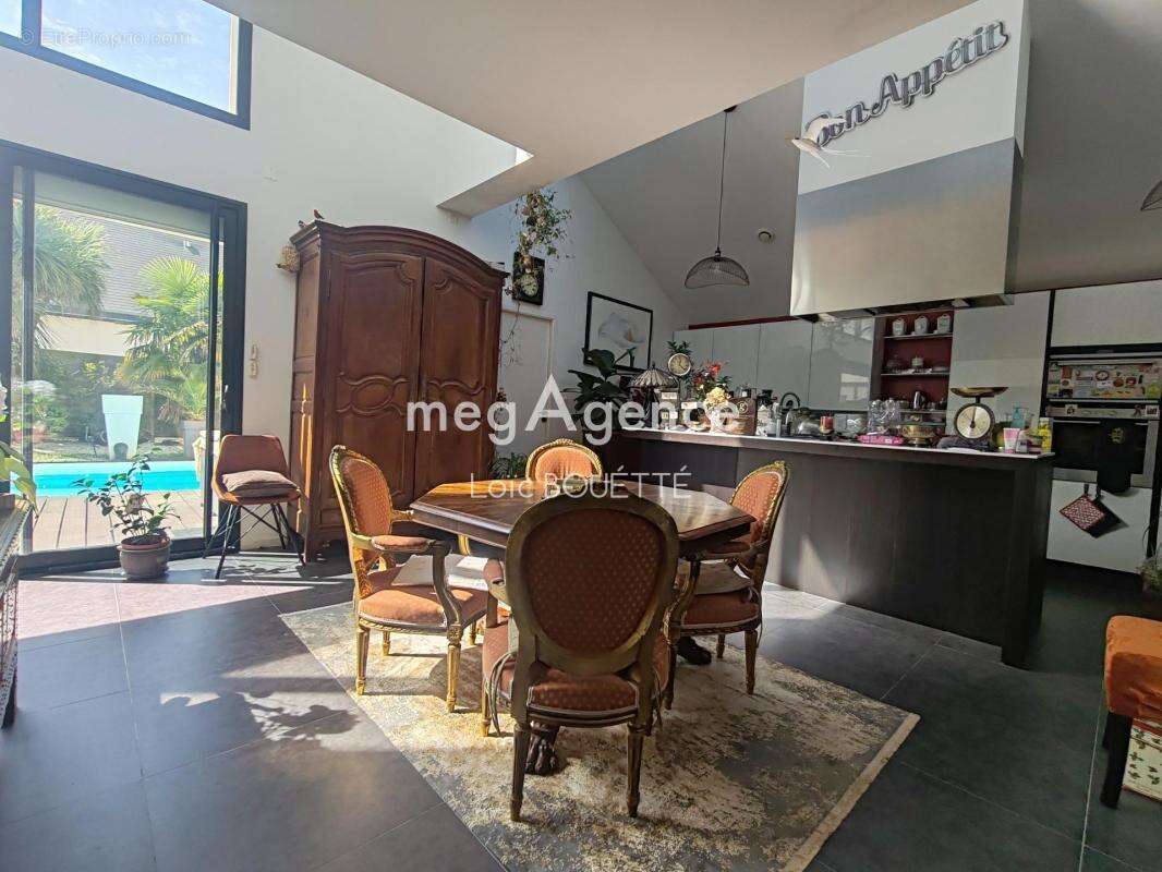 Maison à LA MEZIERE