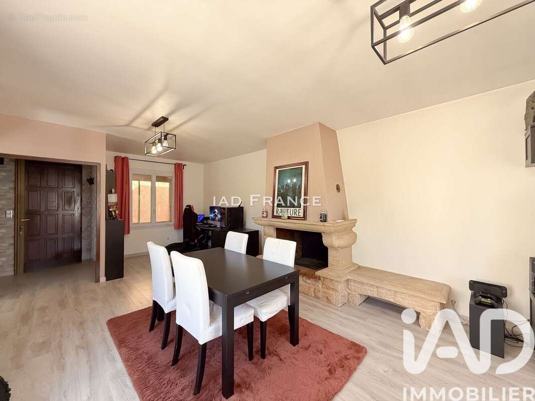 Photo 4 - Maison à MARIGNANE