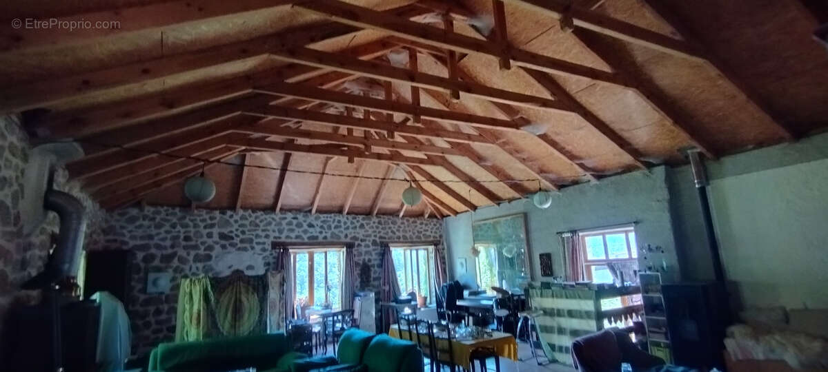 Maison à NONIERES