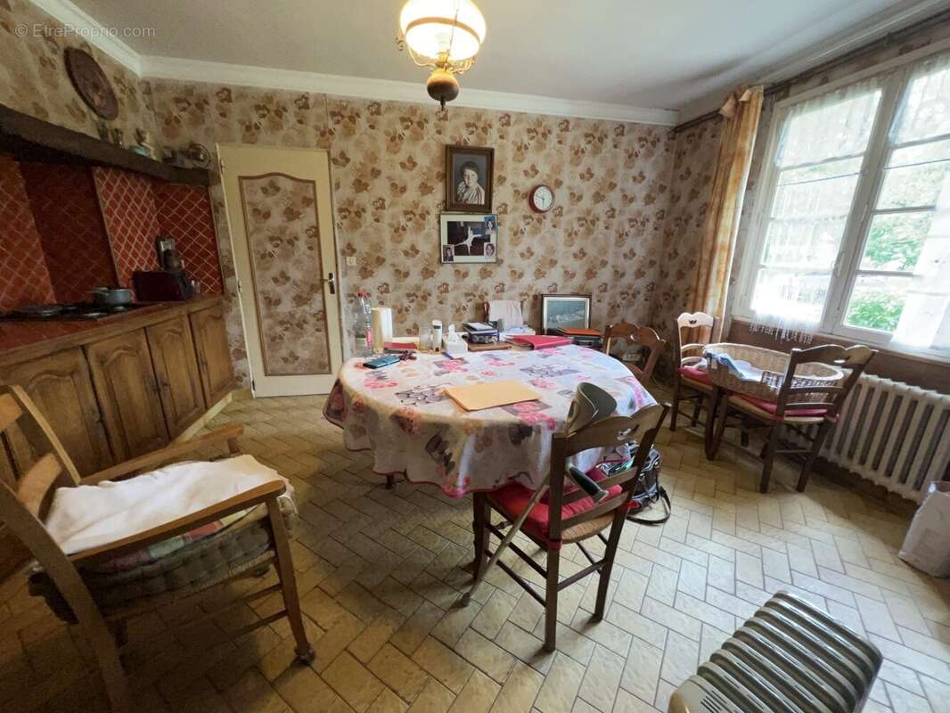 Maison à NOYAL-SUR-VILAINE