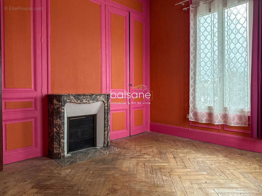 2ème étage - Chambre 15,10 m² - Maison à ELBEUF