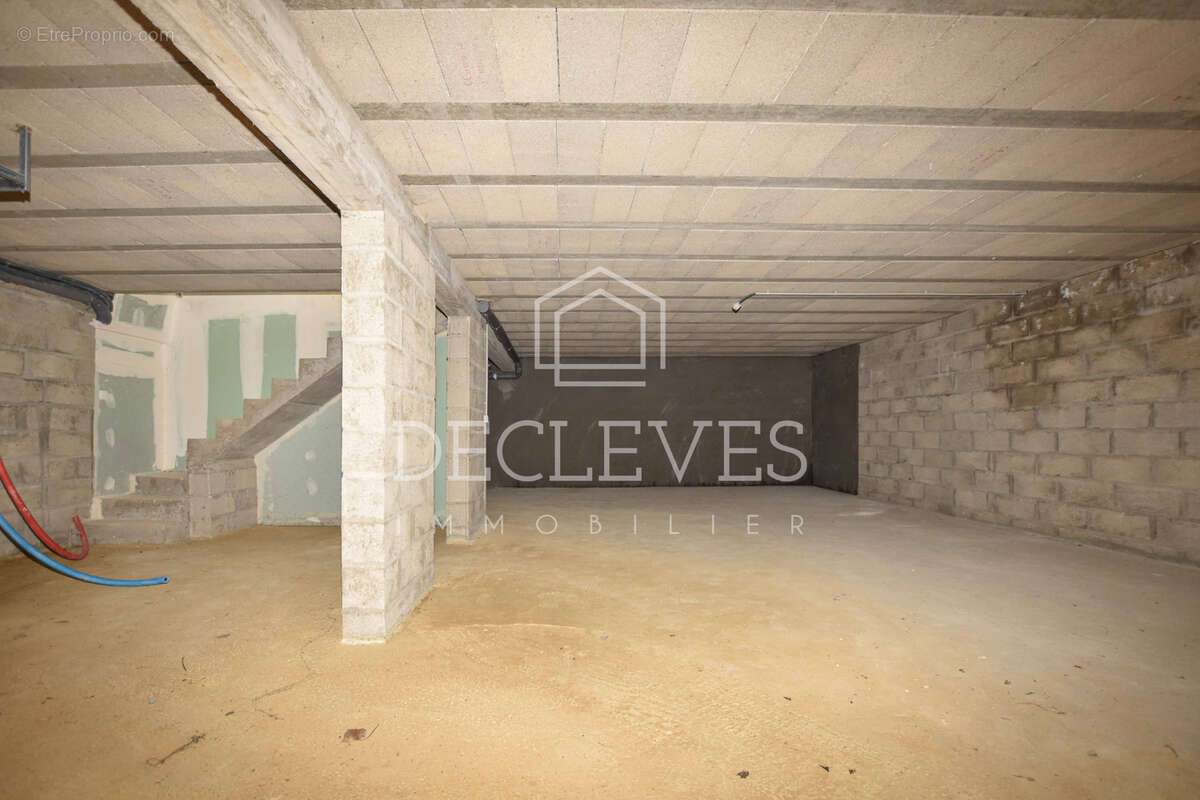 Maison Neuve de 150 m2 - 5 chambres et Sous-sol total -  Morainvilliers - - photo 15