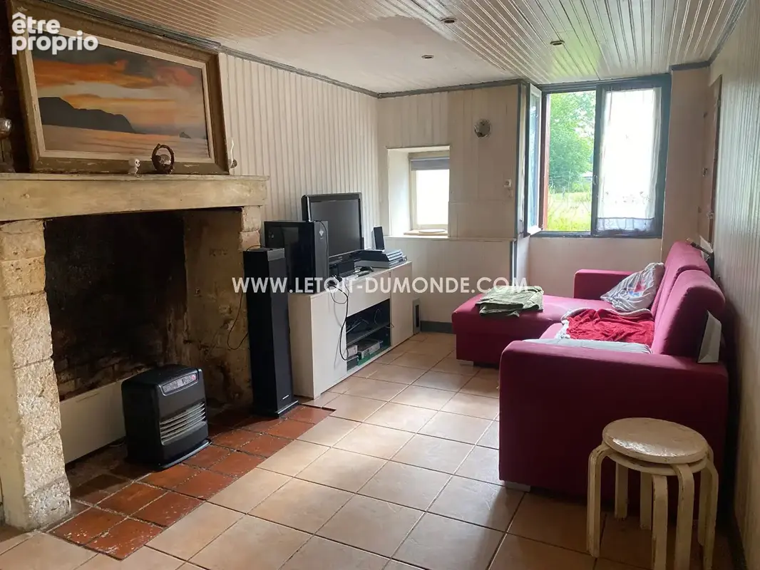 Maison avec une grange et un jardin à 5 min de Ribérac.. - photo 3