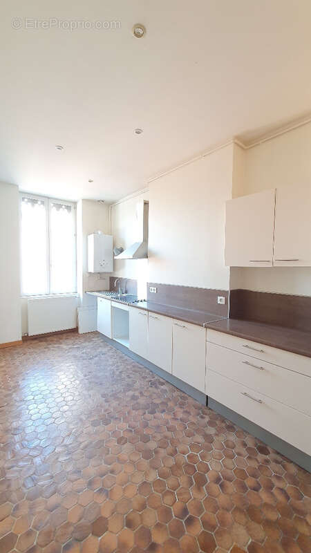 Appartement T3 traversant de 85,39 m2 avec vue exceptionnelle sur la Saône 69009 Lyon - photo 8