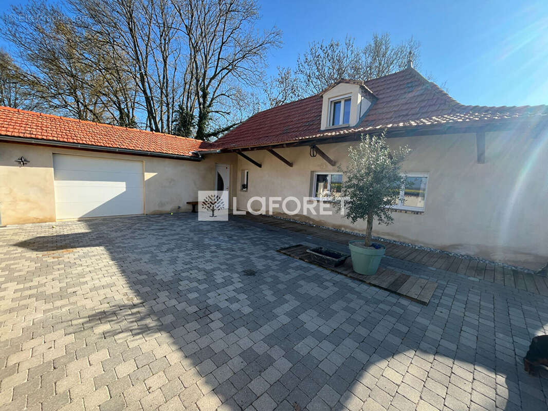 Maison à LOUHANS