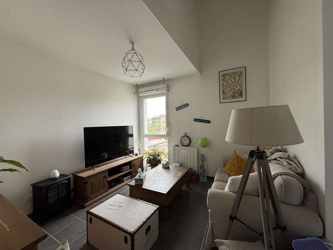 Appartement à TASSIN-LA-DEMI-LUNE