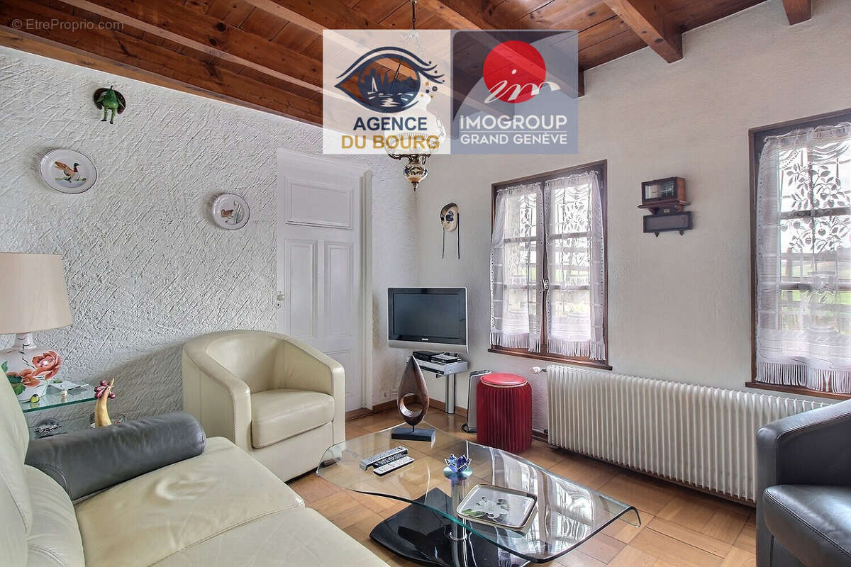 Maison à THUSY