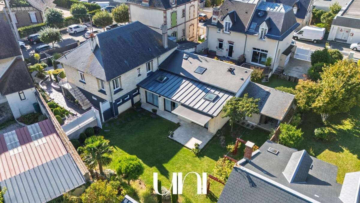 Maison à OUISTREHAM