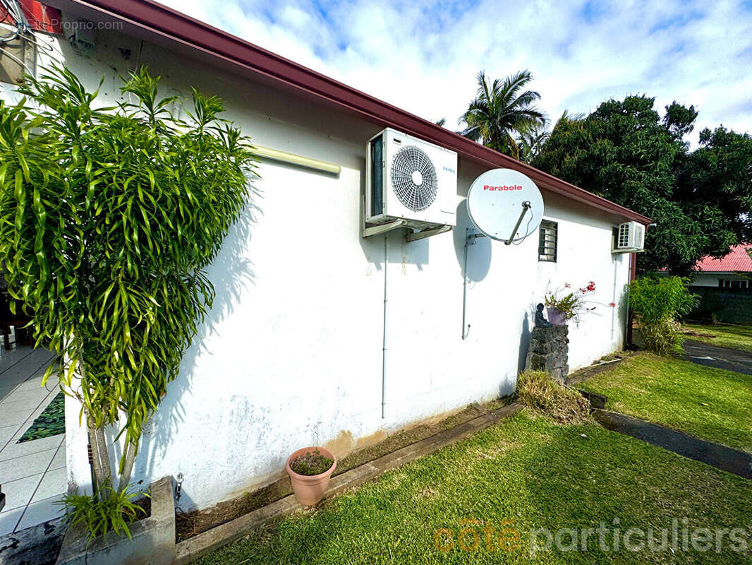 Maison à SAINT-PHILIPPE