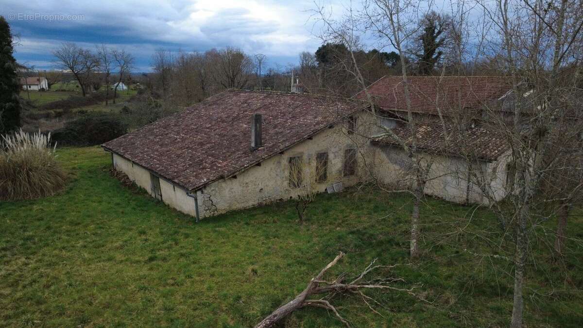 Maison à BAZAS