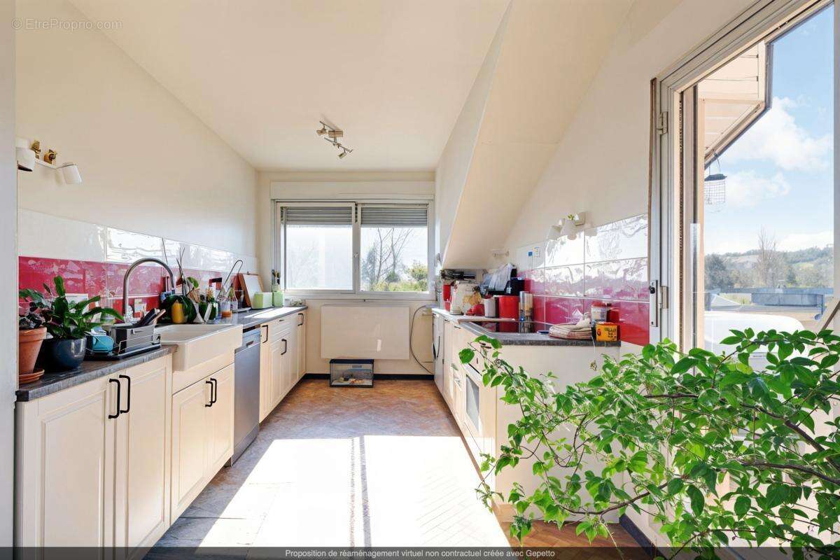 Appartement à BOUGIVAL