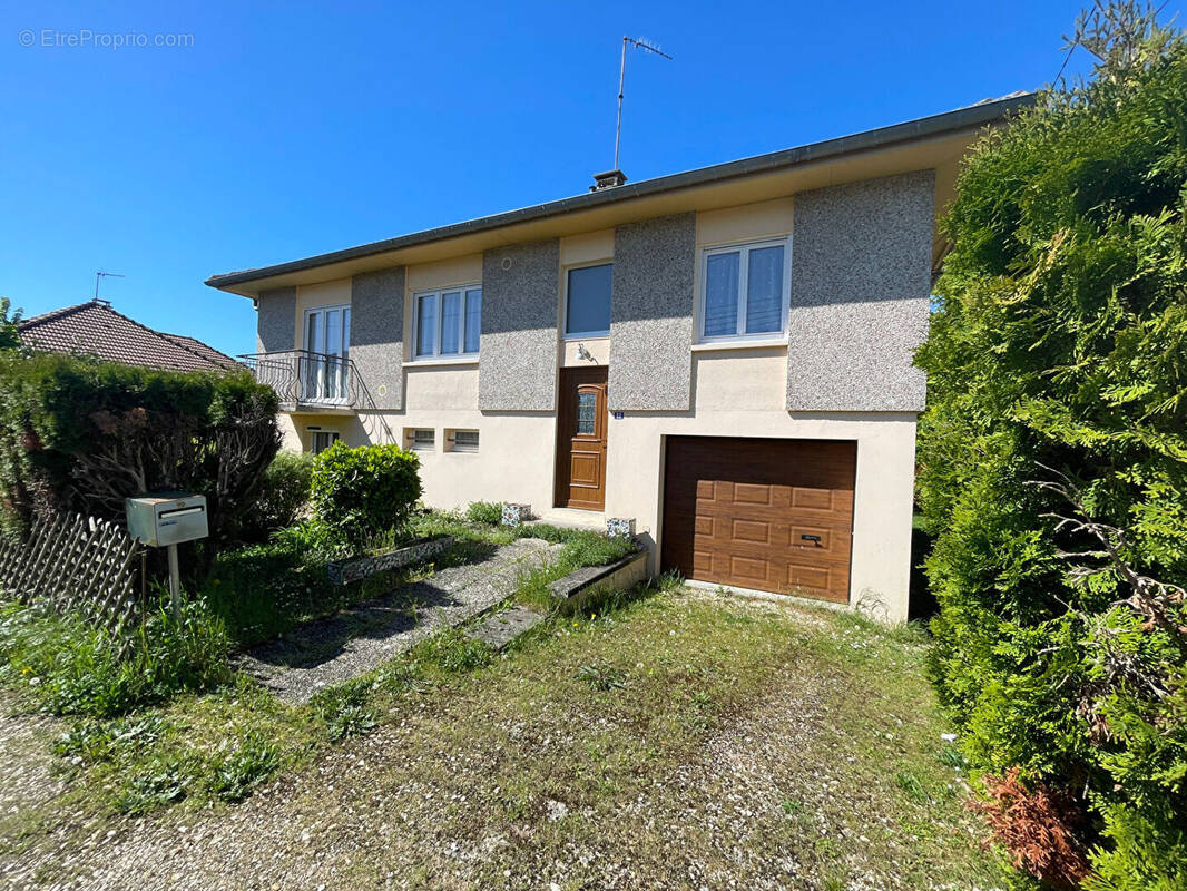 Maison à REVIGNY-SUR-ORNAIN