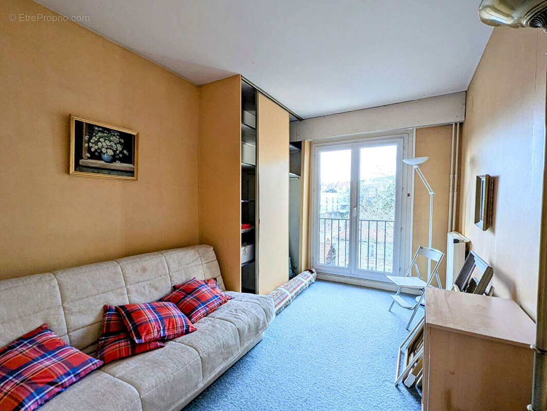 Appartement à CHAVILLE