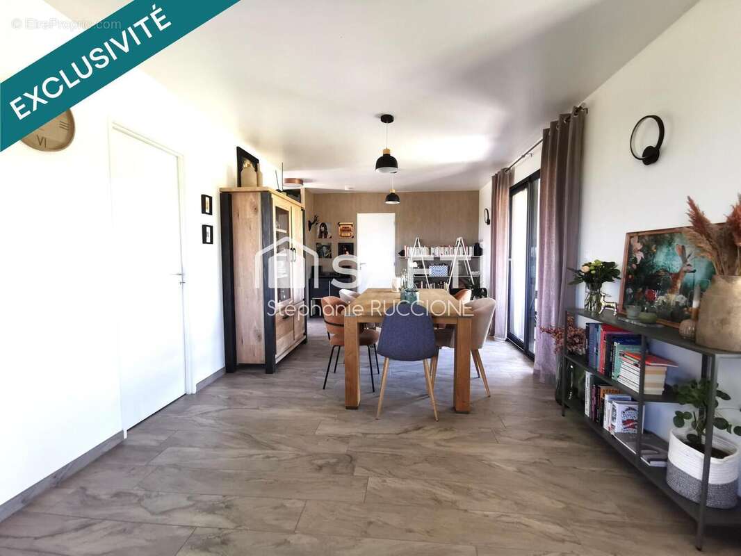 Photo 3 - Maison à VIRIVILLE